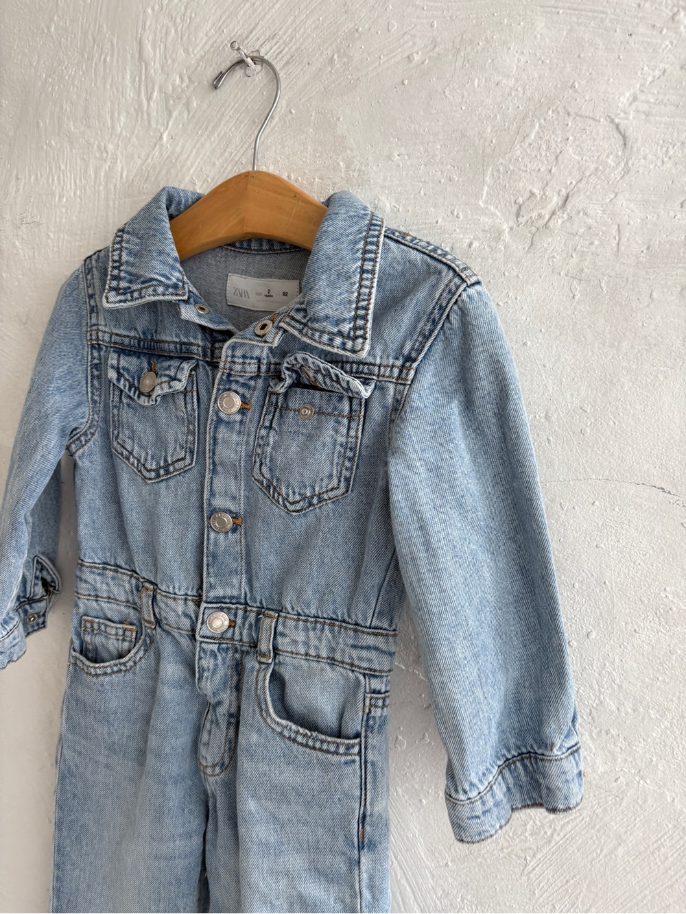 Zara girls size 2T denim jumpsuit - Picture 2 of 6